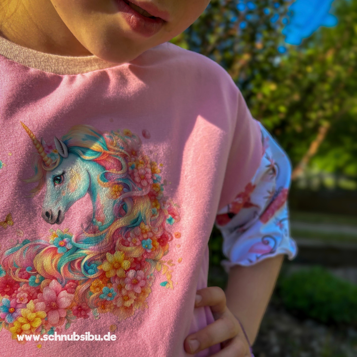 Bügelbild Blumen-Einhorn
